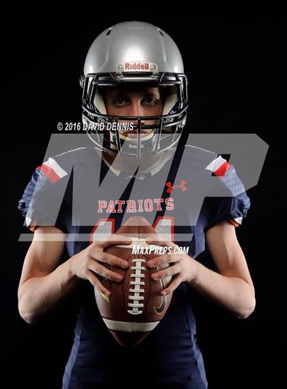 Thumbnail 1 in Liberty Senior Photos photogallery.