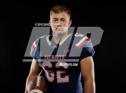 Thumbnail 2 in Liberty Senior Photos photogallery.