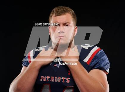 Thumbnail 2 in Liberty Senior Photos photogallery.
