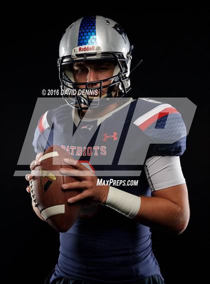 Thumbnail 3 in Liberty Senior Photos photogallery.