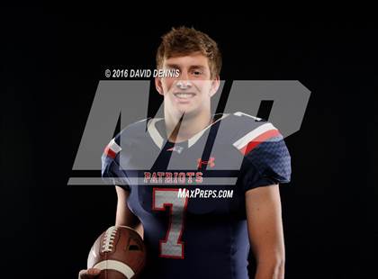 Thumbnail 1 in Liberty Senior Photos photogallery.
