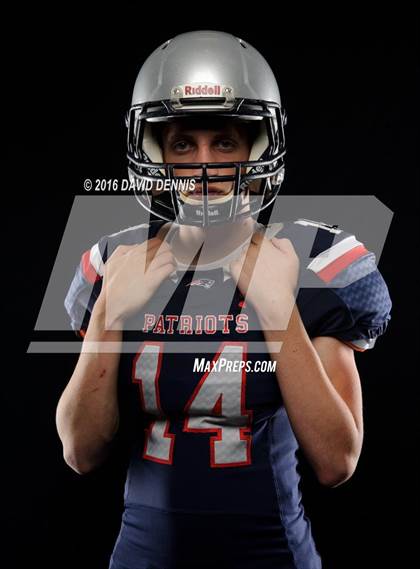 Thumbnail 3 in Liberty Senior Photos photogallery.