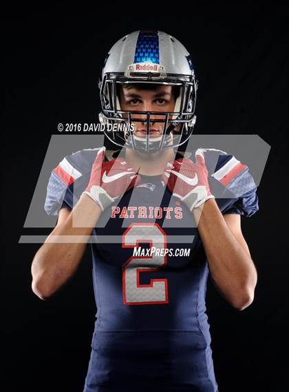 Thumbnail 3 in Liberty Senior Photos photogallery.