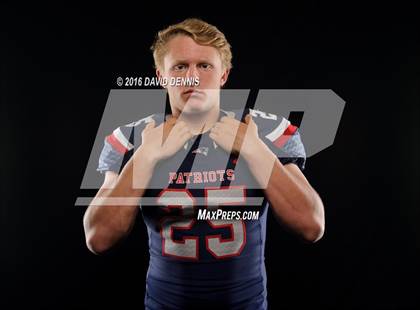 Thumbnail 3 in Liberty Senior Photos photogallery.