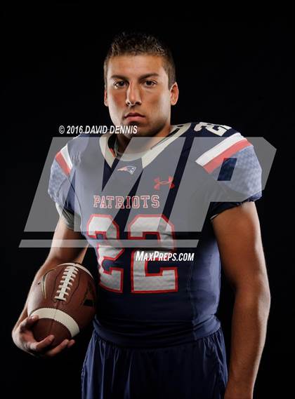 Thumbnail 1 in Liberty Senior Photos photogallery.