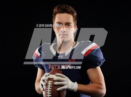 Thumbnail 2 in Liberty Senior Photos photogallery.