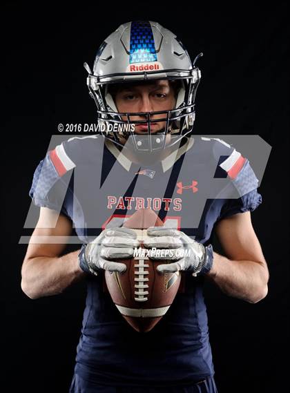 Thumbnail 3 in Liberty Senior Photos photogallery.
