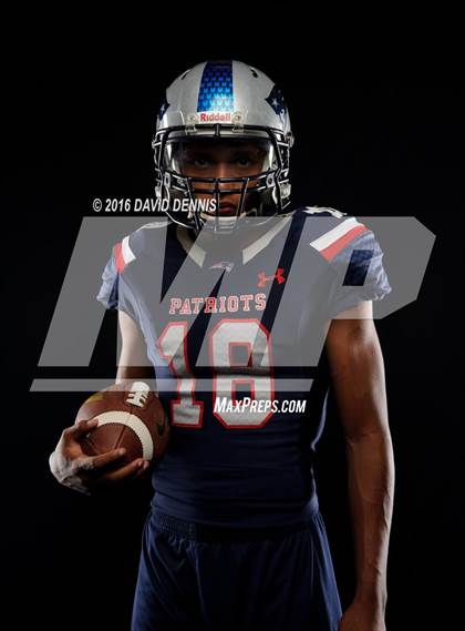 Thumbnail 3 in Liberty Senior Photos photogallery.