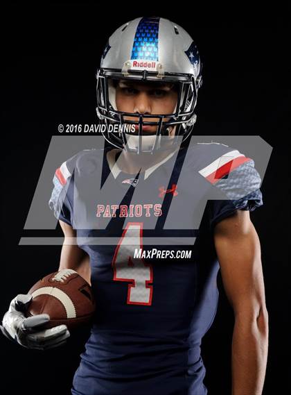 Thumbnail 3 in Liberty Senior Photos photogallery.