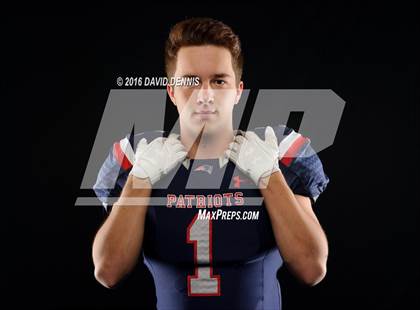 Thumbnail 2 in Liberty Senior Photos photogallery.