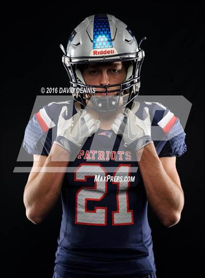Thumbnail 1 in Liberty Senior Photos photogallery.