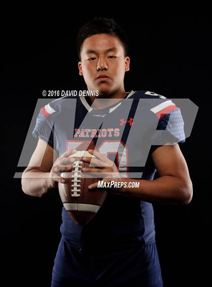 Thumbnail 3 in Liberty Senior Photos photogallery.