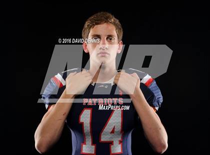 Thumbnail 1 in Liberty Senior Photos photogallery.