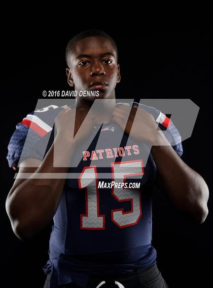 Thumbnail 1 in Liberty Senior Photos photogallery.