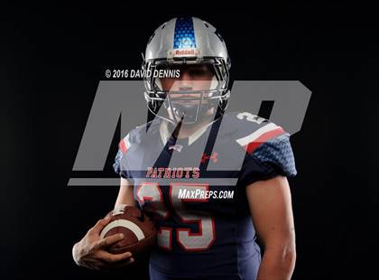 Thumbnail 2 in Liberty Senior Photos photogallery.