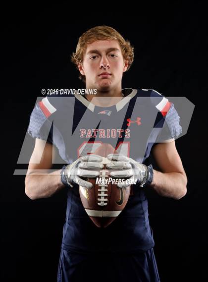Thumbnail 1 in Liberty Senior Photos photogallery.