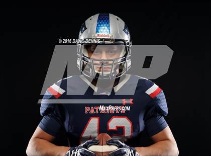 Thumbnail 2 in Liberty Senior Photos photogallery.