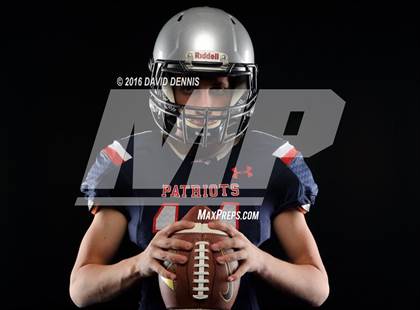 Thumbnail 3 in Liberty Senior Photos photogallery.