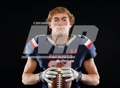 Thumbnail 2 in Liberty Senior Photos photogallery.
