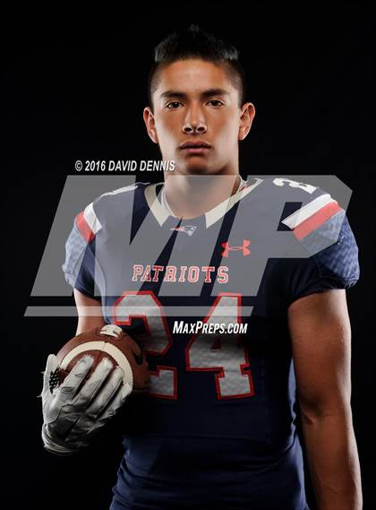 Thumbnail 3 in Liberty Senior Photos photogallery.
