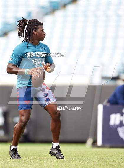 Thumbnail 1 in Lowndes vs Vanguard  (Jaguars Prep 11-On Tournament Final) photogallery.