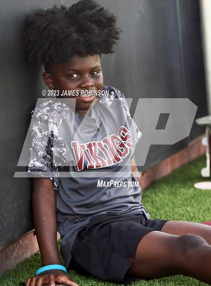 Thumbnail 1 in Lowndes vs Vanguard  (Jaguars Prep 11-On Tournament Final) photogallery.