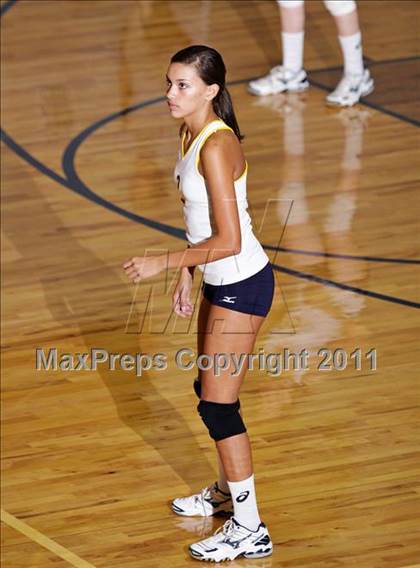 Thumbnail 1 in Morristown-Hamblem West vs Seymour photogallery.