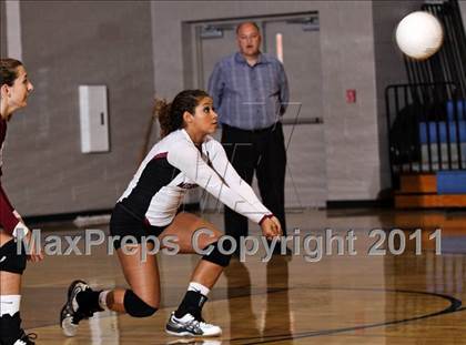 Thumbnail 2 in Morristown-Hamblem West vs Seymour photogallery.