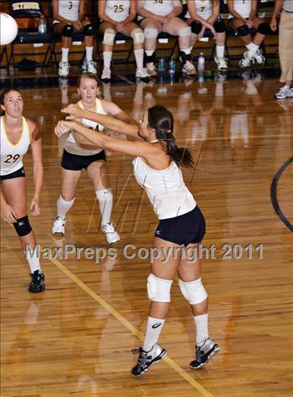 Thumbnail 2 in Morristown-Hamblem West vs Seymour photogallery.