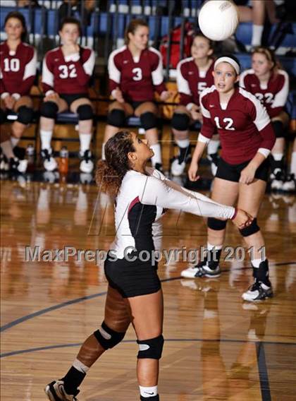 Thumbnail 2 in Morristown-Hamblem West vs Seymour photogallery.