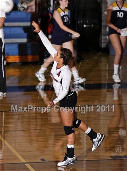 Thumbnail 3 in Morristown-Hamblem West vs Seymour photogallery.