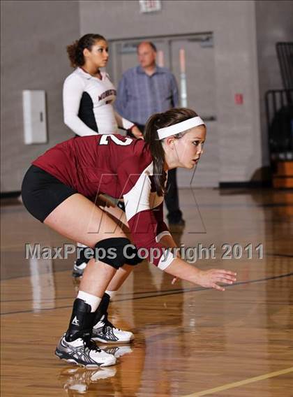 Thumbnail 3 in Morristown-Hamblem West vs Seymour photogallery.