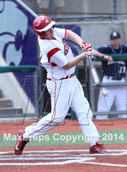 Thumbnail 1 in Shawnee Heights vs Aquinas (KSHSAA 5A Playoff) photogallery.