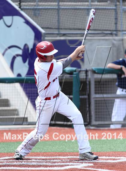 Thumbnail 2 in Shawnee Heights vs Aquinas (KSHSAA 5A Playoff) photogallery.