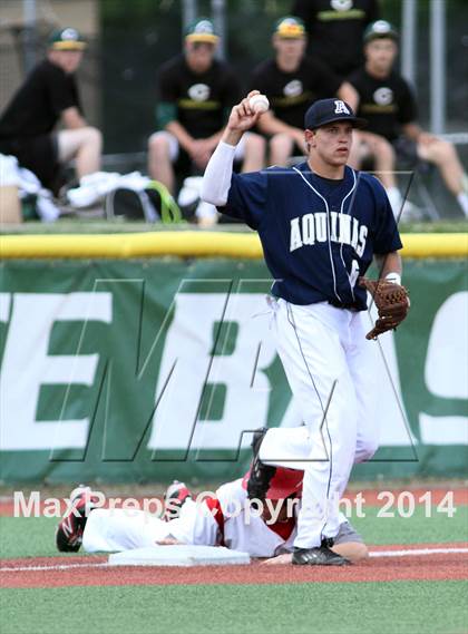 Thumbnail 1 in Shawnee Heights vs Aquinas (KSHSAA 5A Playoff) photogallery.