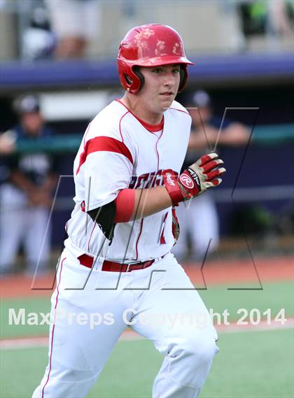 Thumbnail 3 in Shawnee Heights vs Aquinas (KSHSAA 5A Playoff) photogallery.
