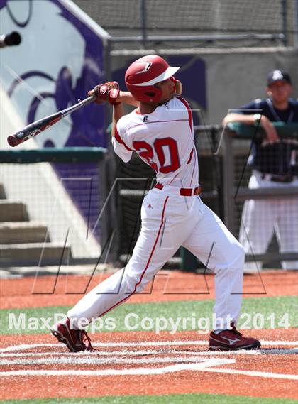 Thumbnail 1 in Shawnee Heights vs Aquinas (KSHSAA 5A Playoff) photogallery.