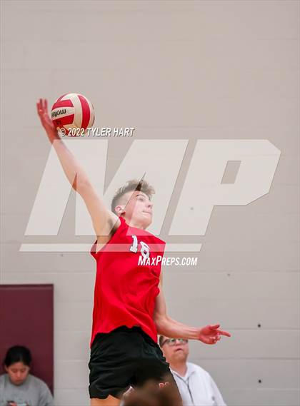 Thumbnail 3 in New Palestine @ Covenant Christian photogallery.