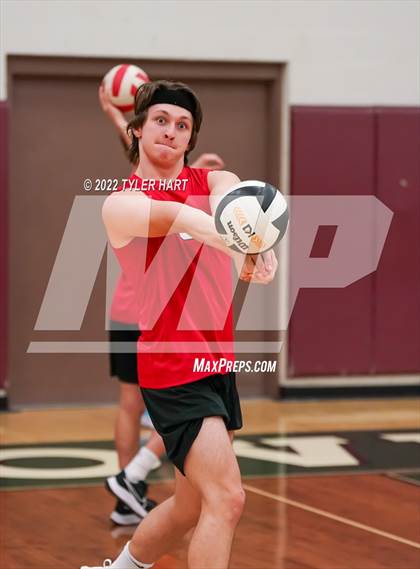 Thumbnail 2 in New Palestine @ Covenant Christian photogallery.