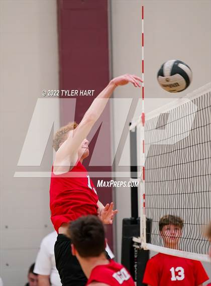 Thumbnail 2 in New Palestine @ Covenant Christian photogallery.