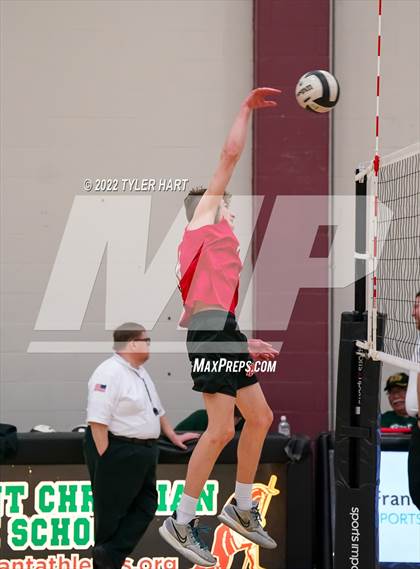 Thumbnail 1 in New Palestine @ Covenant Christian photogallery.