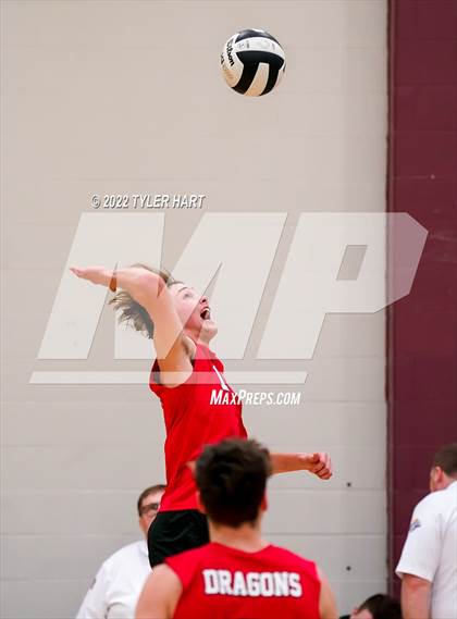 Thumbnail 1 in New Palestine @ Covenant Christian photogallery.