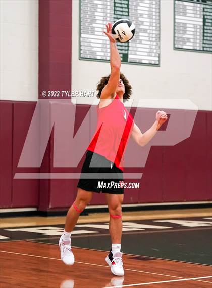 Thumbnail 2 in New Palestine @ Covenant Christian photogallery.