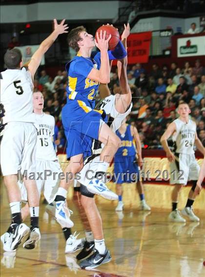Thumbnail 2 in Serra vs. Archbishop Mitty (CIF CCS D2 Final) photogallery.