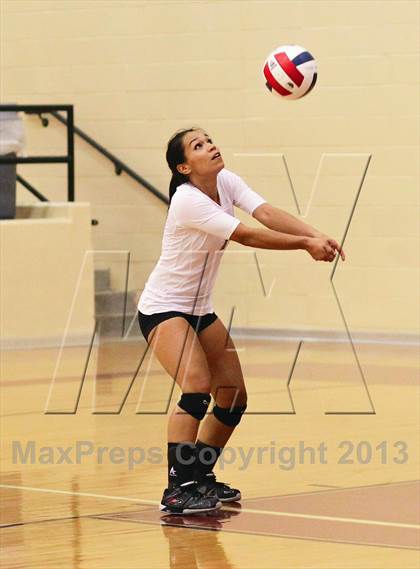 Thumbnail 2 in Birdville vs Bastrop (EMS-ISD Tournament) photogallery.