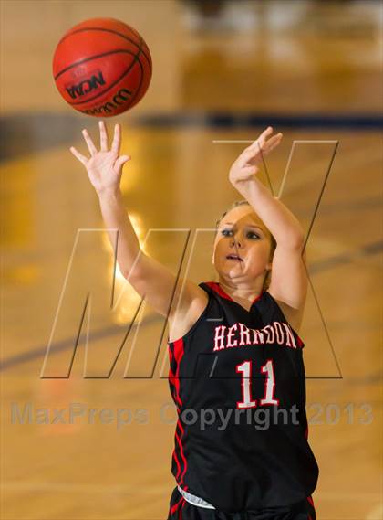 Thumbnail 3 in Herndon @ Washington-Lee photogallery.