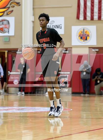 Thumbnail 1 in Archbishop Stepinac vs. Perry (Hoophall West Invitational) photogallery.