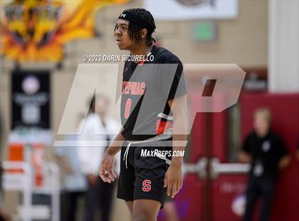 Thumbnail 1 in Archbishop Stepinac vs. Perry (Hoophall West Invitational) photogallery.