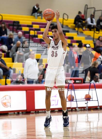 Thumbnail 1 in Archbishop Stepinac vs. Perry (Hoophall West Invitational) photogallery.
