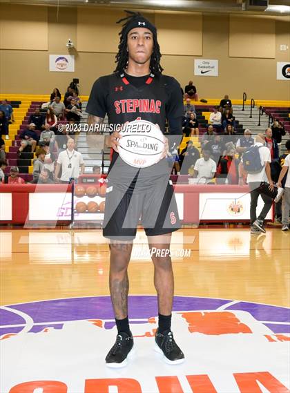 Thumbnail 1 in Archbishop Stepinac vs. Perry (Hoophall West Invitational) photogallery.